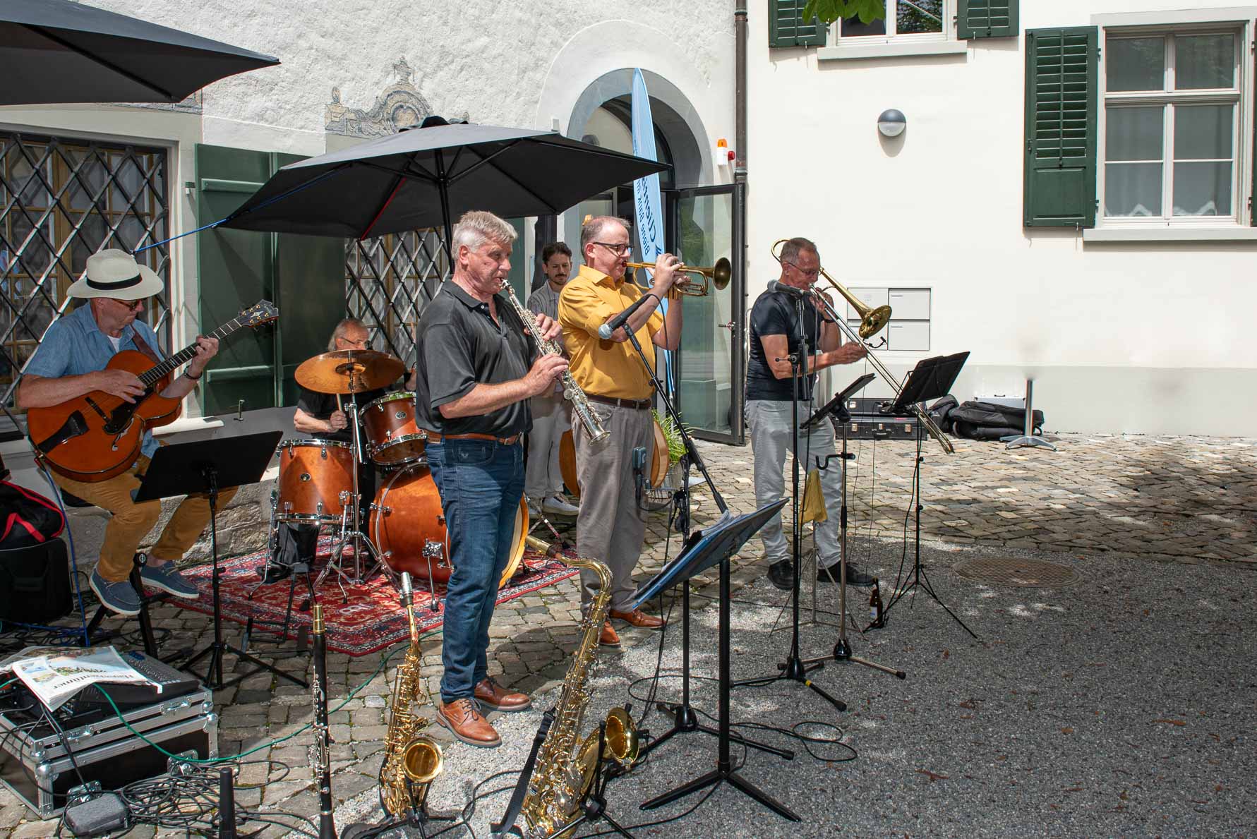 Gartenkonzert Beni & Friends im Museum Prestegg